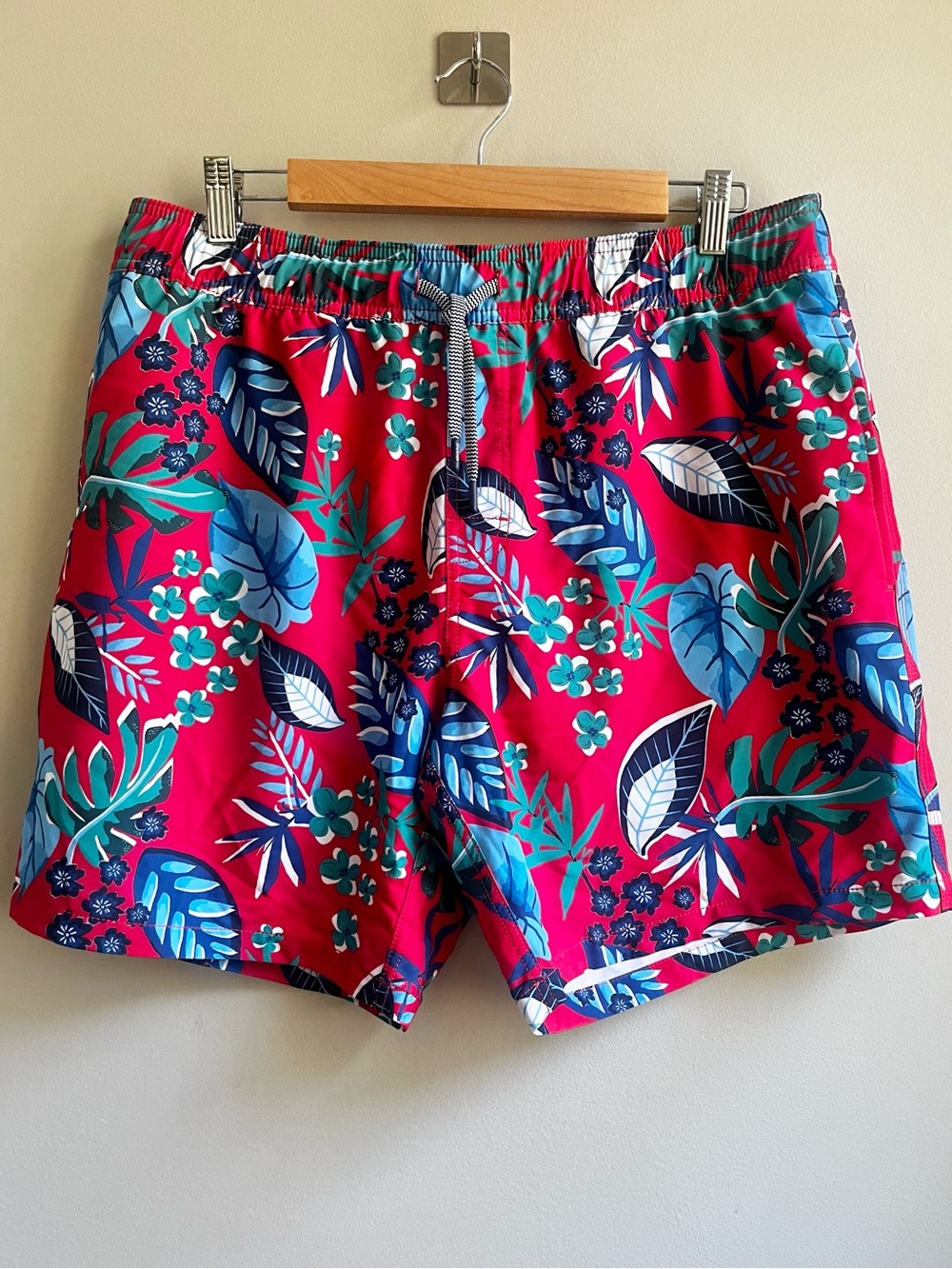 Reyn Spooner Swim Trunks Red Hawaiian Floral with Net Large
